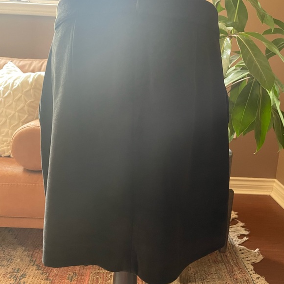 Banana Republic Faux Suede Black Skirt - Picture 5 of 7